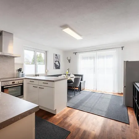 Soyer Apartment Höfen